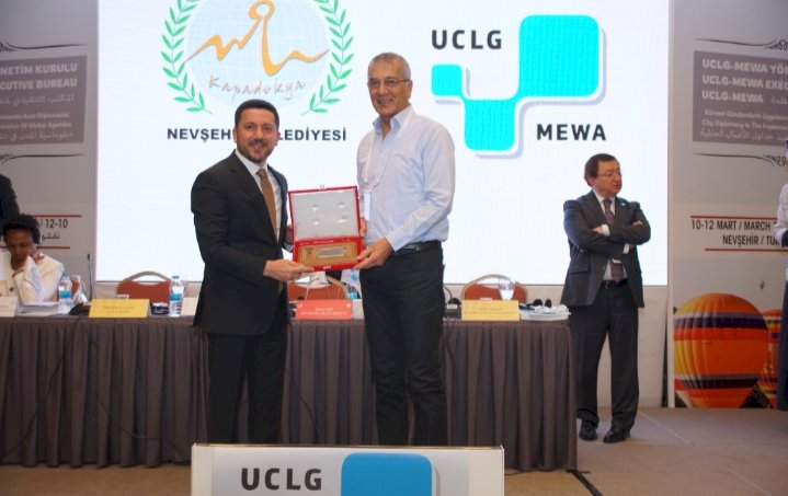 Başkan Tarhan, UCLG-MEWA’da Mezitli’deki projelerini paylaştı