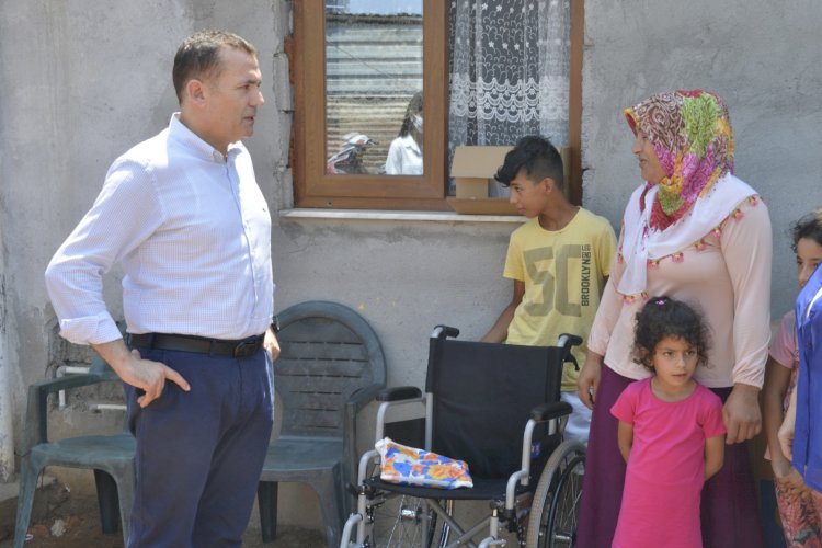 Yenişehir Belediyesinden engelli bireylere tekerlekli sandalye