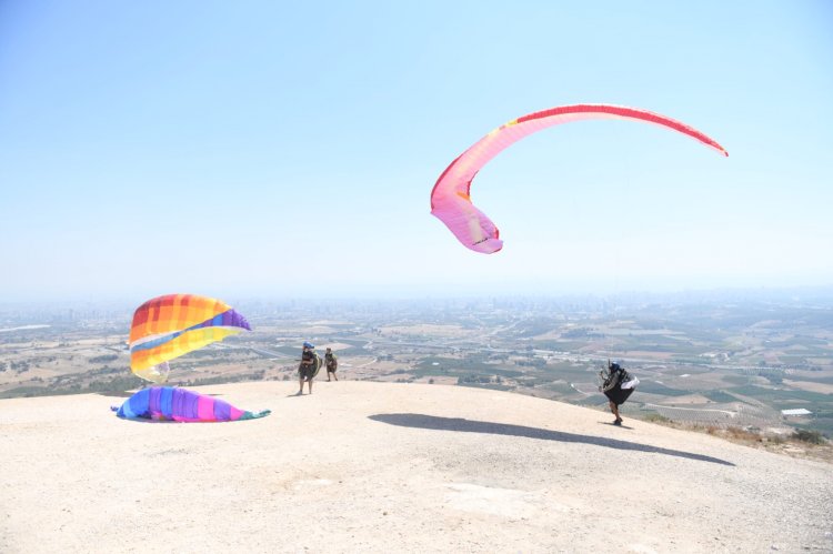 Yenişehir Gelincik Tepesi hava sporlarının merkezi haline geliyor
